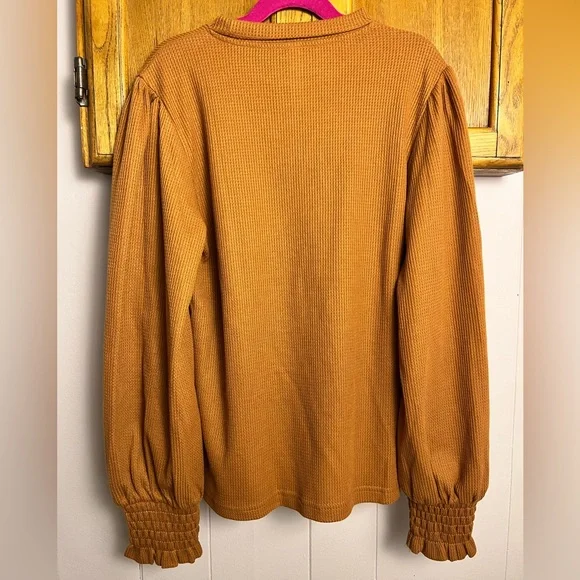 Tickled Teal Mustard Thermal puff sleeve Top, Women’s S - Picture 2 of 6